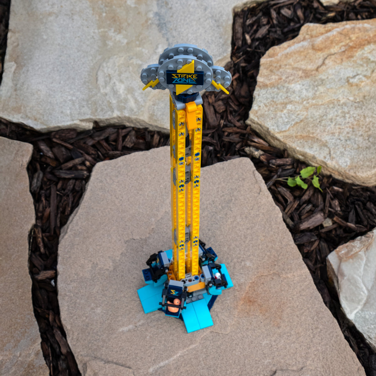 Strike Zone Drop Tower Amusement Ride Brick Set