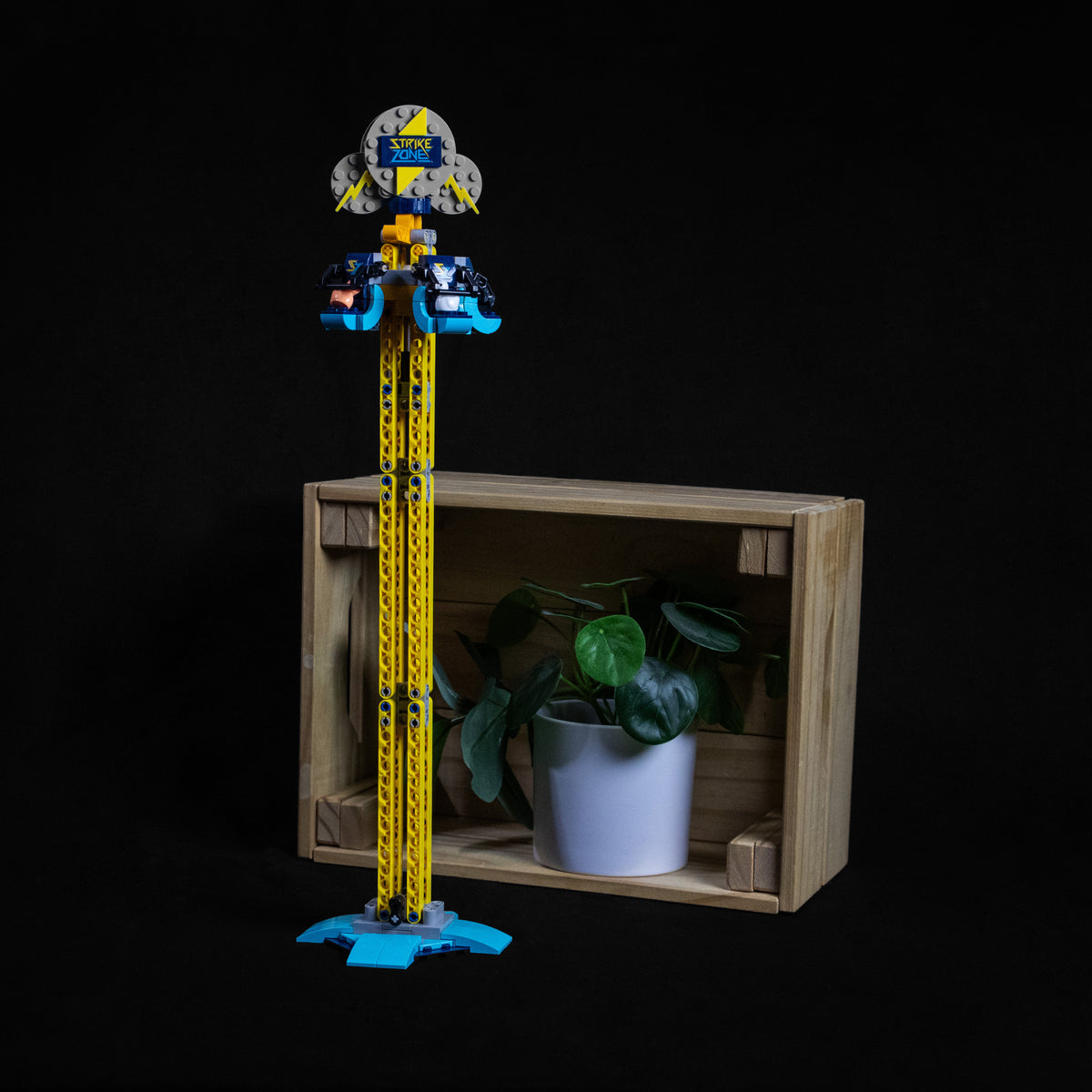 Strike Zone Drop Tower Amusement Ride Brick Set