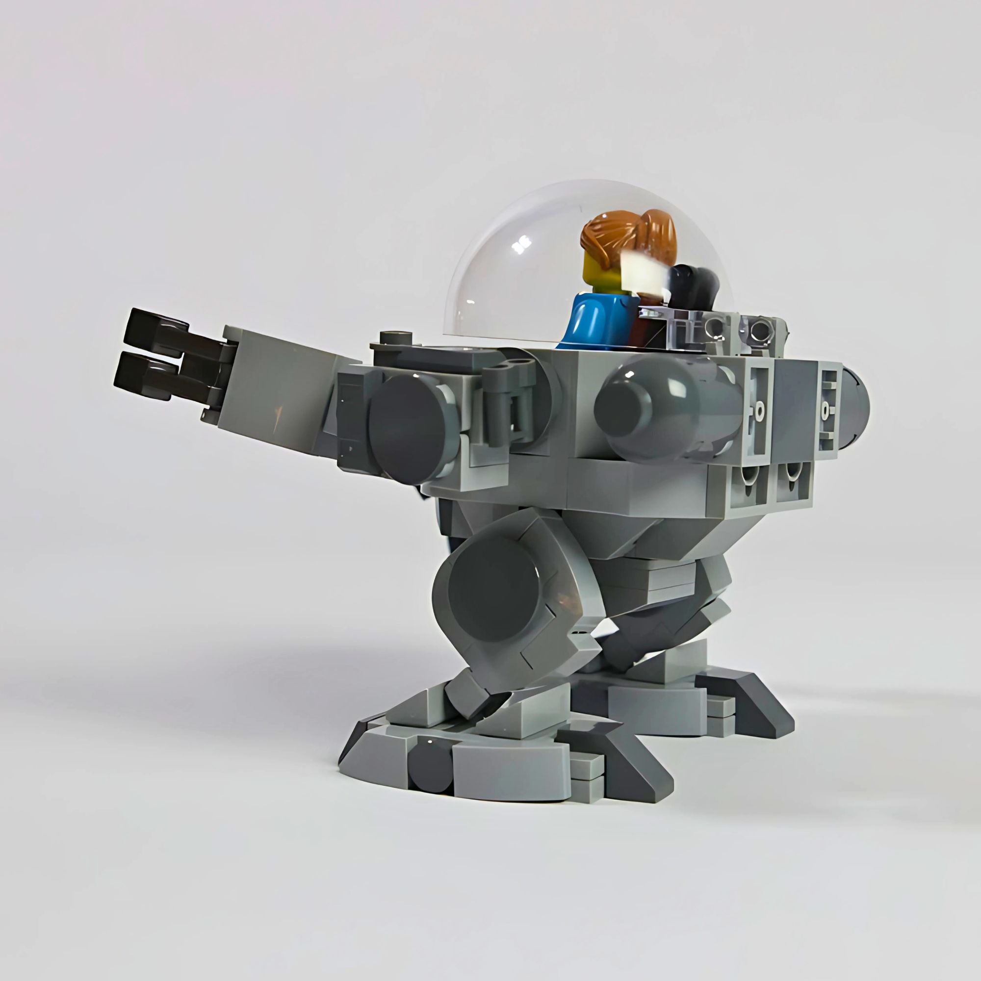 Sukoshi Mech – Exclusive Limited Edition LEGO Brick Build