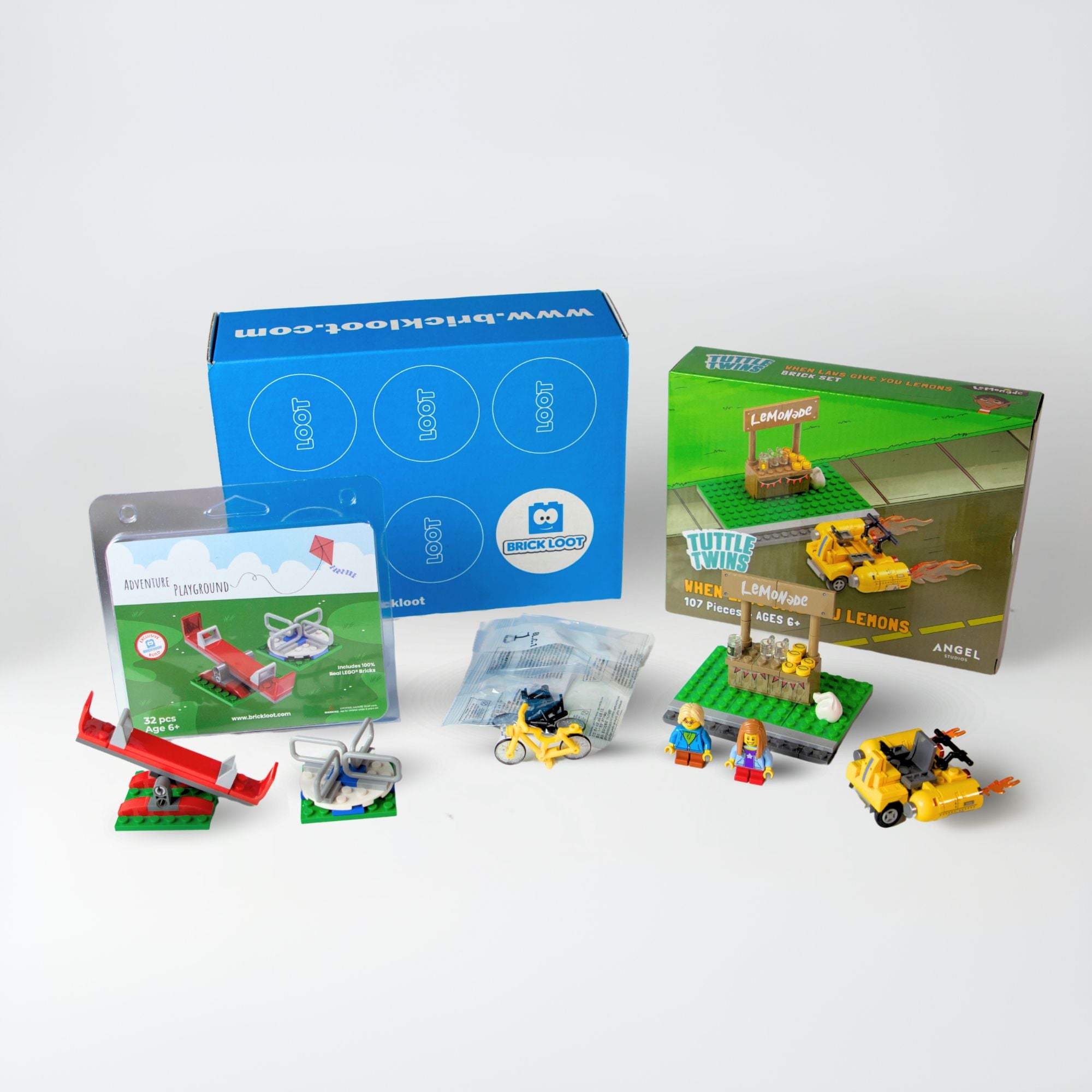 Tuttle Twins - Past Subscription Box (SEP 2024)