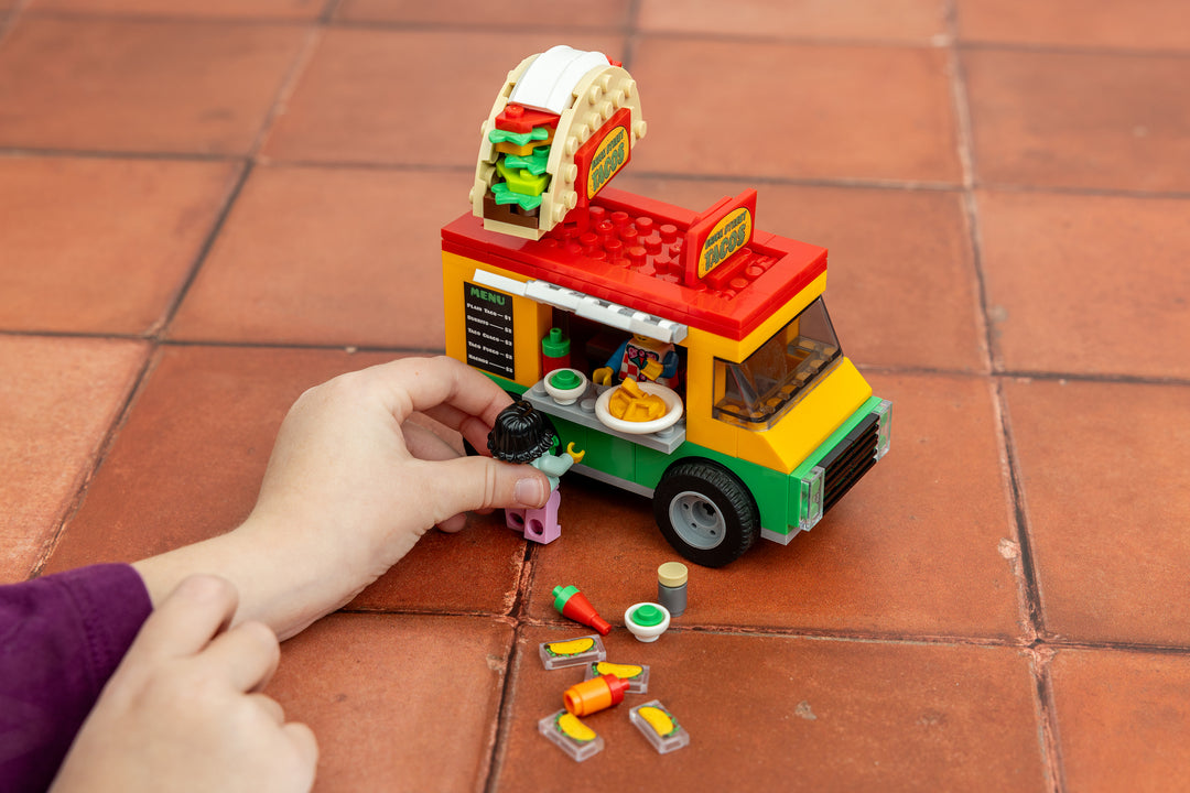 Brick Street Taco Truck Brick Set