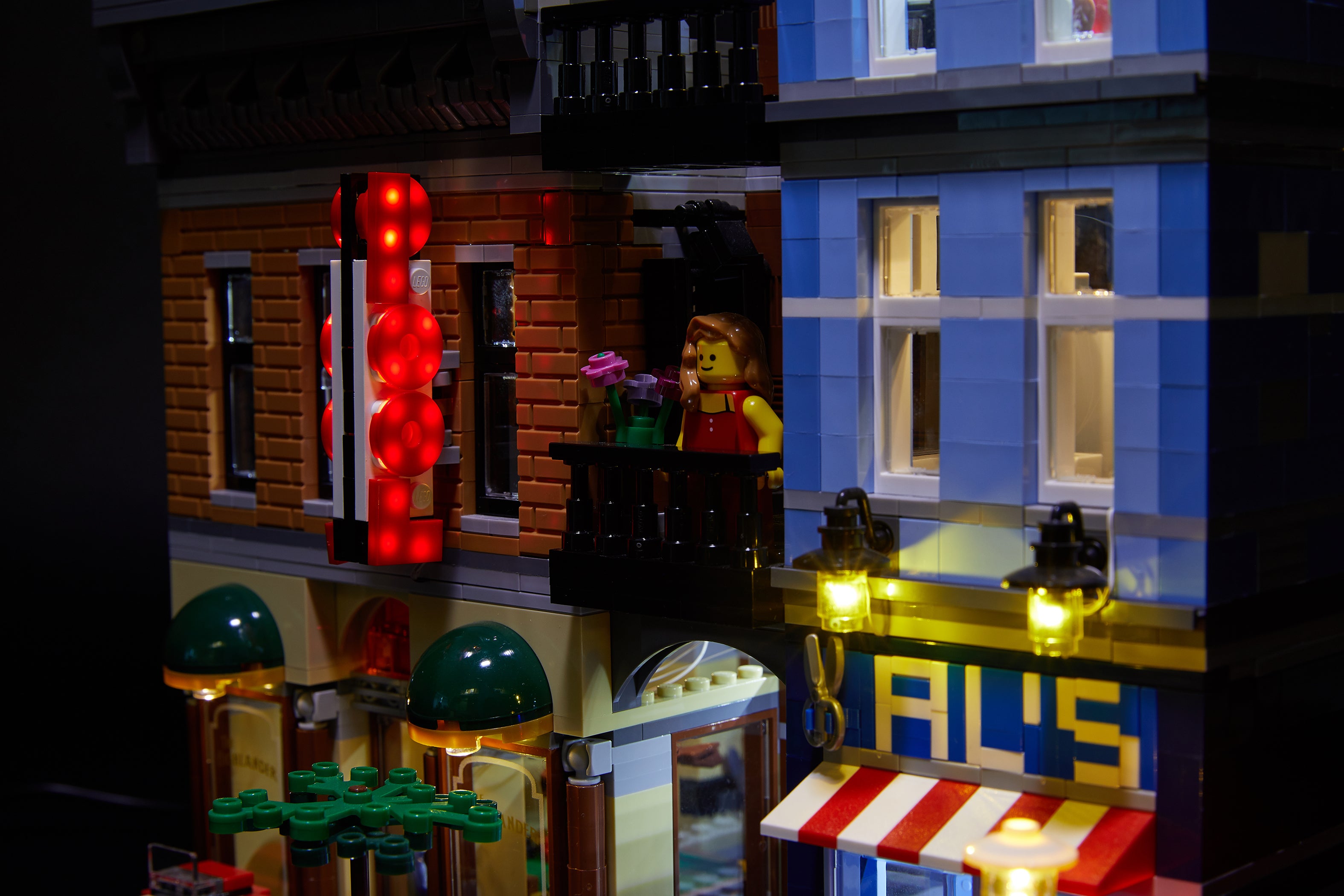 Lego hotsell detective office