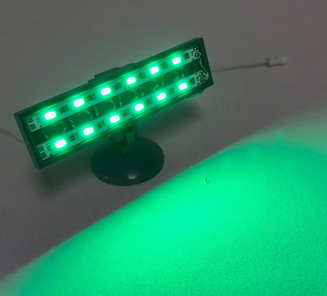 LED-Spot-Light-Green-Wide-LIGHT-LINX-Create-Your-Own-LED-String-works-with-LEGO-bricks-by-Brick-Loot