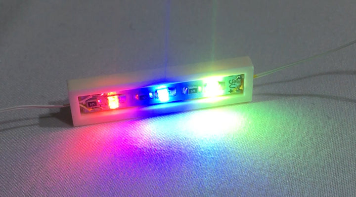 1x4-RGB-Solid-Plate-LED-LIGHT-LINX-Create-Your-Own-LED-String-works-with-LEGO-bricks-by-Brick-Loot