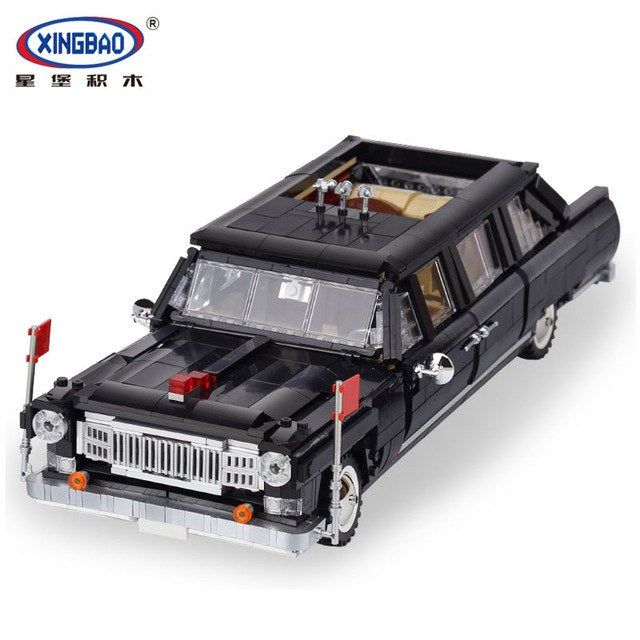 XINGBAO Dream Car Presidential Limo The Hongqi Car Jujiang - XB-03003. Sold by Brick Loot with or without the box.